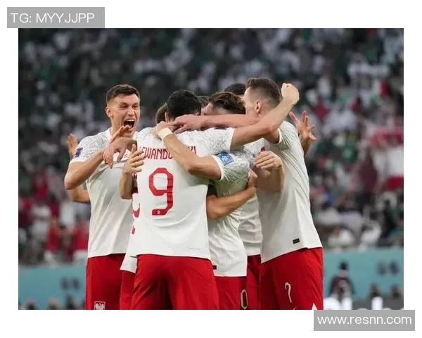 足球球星婚姻背后的故事与情感纠葛揭秘